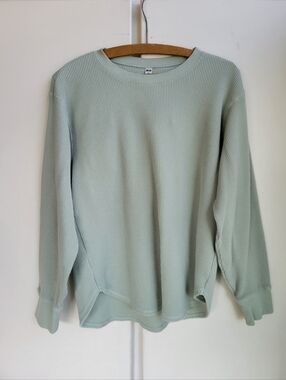 Uniqlo Women Shirt Top L Light Green Waffle Knit Thermal Long Sleeve Crew Neck